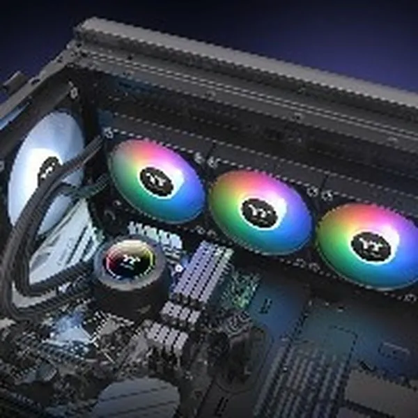 Skysto šaldymo rinkinys THERMALTAKE TH360 ARGB