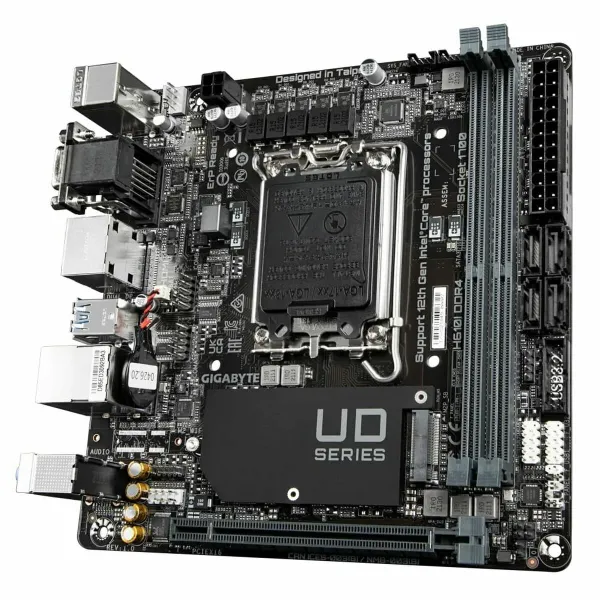 Mātesplate Gigabyte LGA 1700