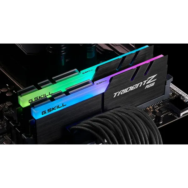 RAM Memory GSKILL F4-4600C20D-32GTZR 32 GB DDR4 2666 MHz 4600 MHz CL20