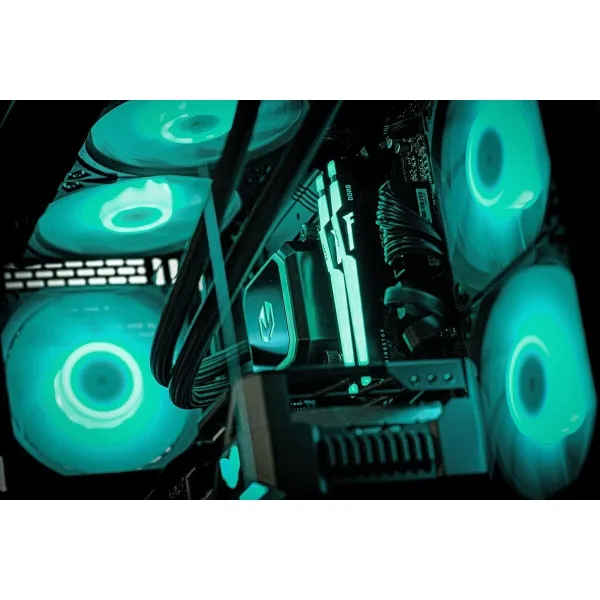 Desktop PC Actina KOMACNGIP0322 AMD Ryzen 7 7800X3D 32 GB RAM 1 TB SSD RADEON RX 9070 XT