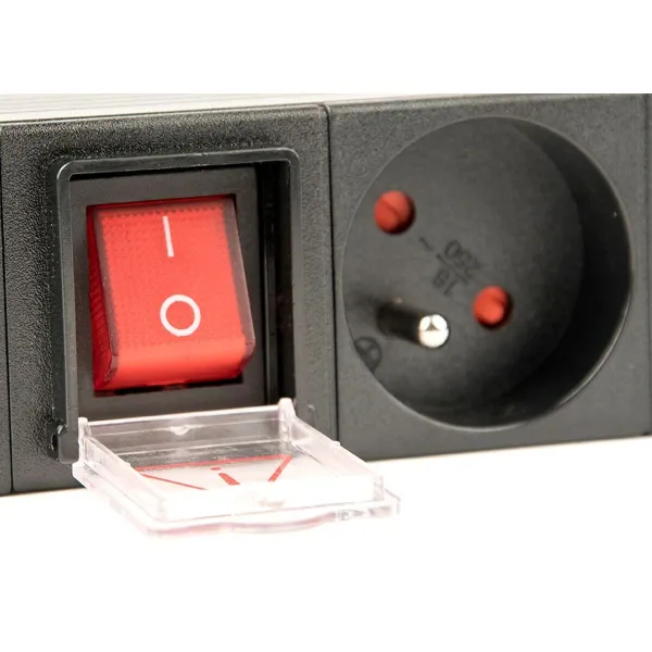 Ilgintuvas, 19 "8, Tomas Schuko, su įjungimo / išjungimo jungikliu GEMBIRD EG-PDU-014-F (3 m)