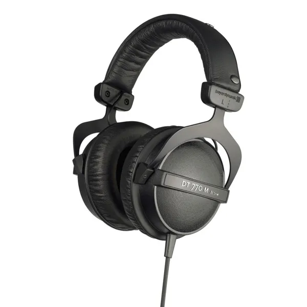 Üle pea käivad kõrvaklapid Beyerdynamic DT 770 M