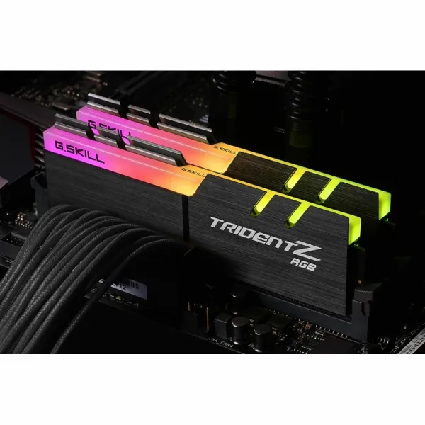 RAM atmintis GSKILL Trident Z RGB 16 GB DDR4 3600 MHz CL18