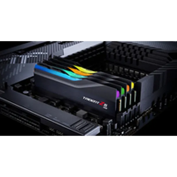 RAM Atmiņa GSKILL Trident Z5 RGB 32 GB