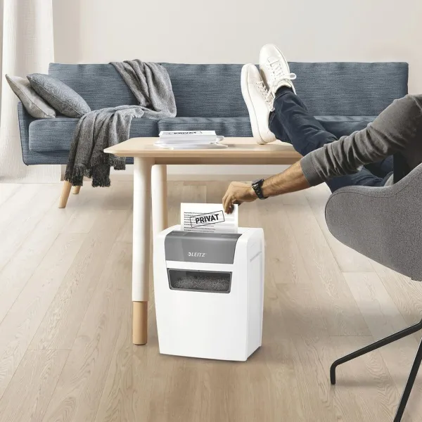 Popieriaus smulkintuvas Leitz IQ Home Shredder 15 L