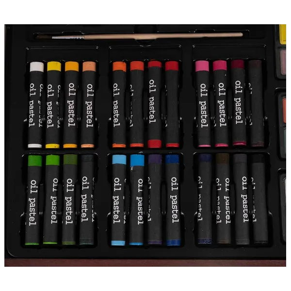 Painting set in a case 148pcs