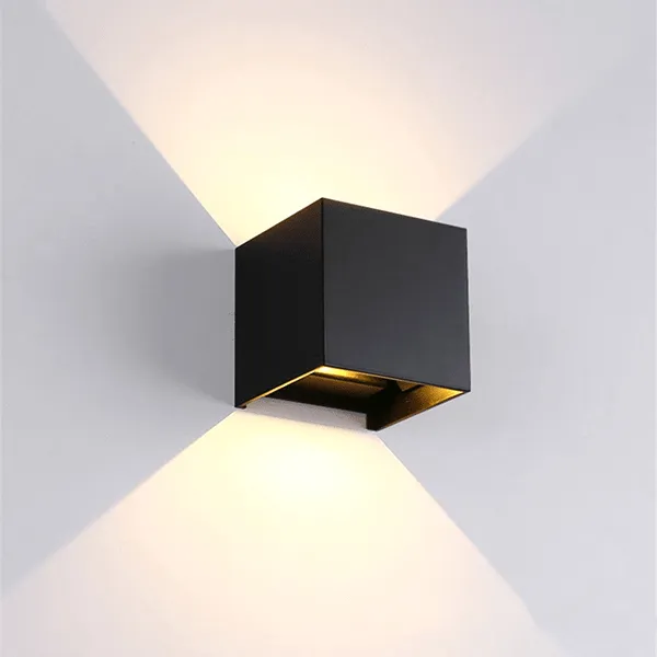 LED sienas lampa kvadrātveida 2x5w 4000k IP54 melna
