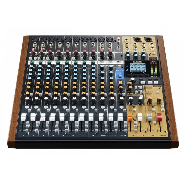 DJ-pöytä Tascam MODEL 16