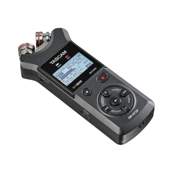 Записывающее устройство Tascam DR-07XP