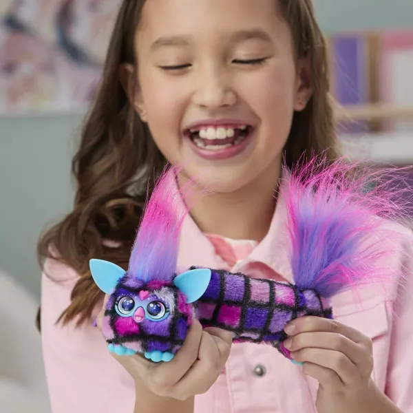 Плюшевый Hasbro Пластик