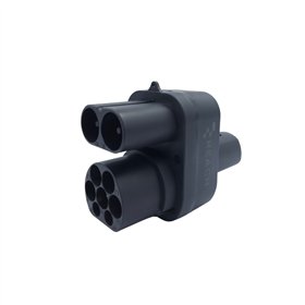 Adapteris Reach CCS2 to Tesla NACS/DC