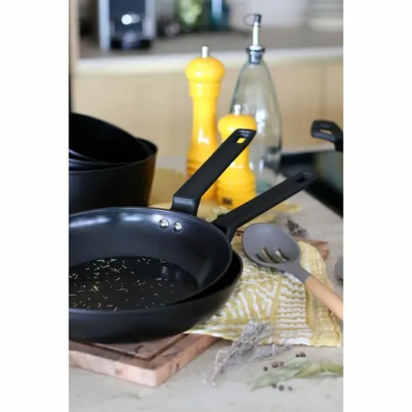 Keptuvė Menastyl Juoda Grūdintas aliuminis Ø 24 cm