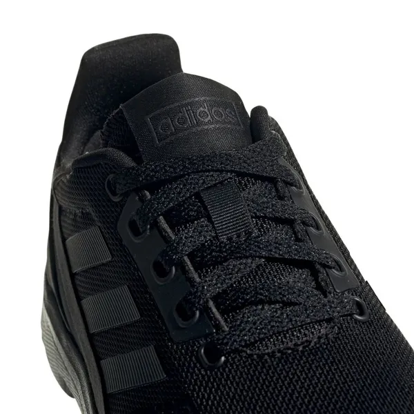 32 pritūpimai Adidas Nebula Ted Juoda