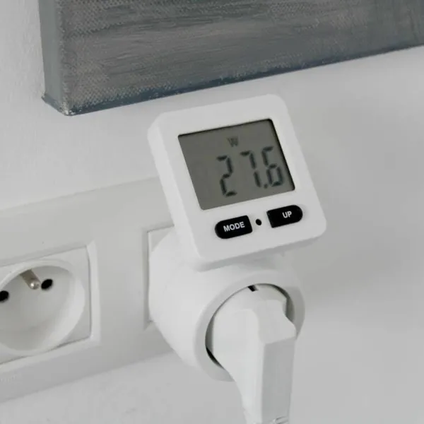 Plug with consumption meter Chacon 54351 White