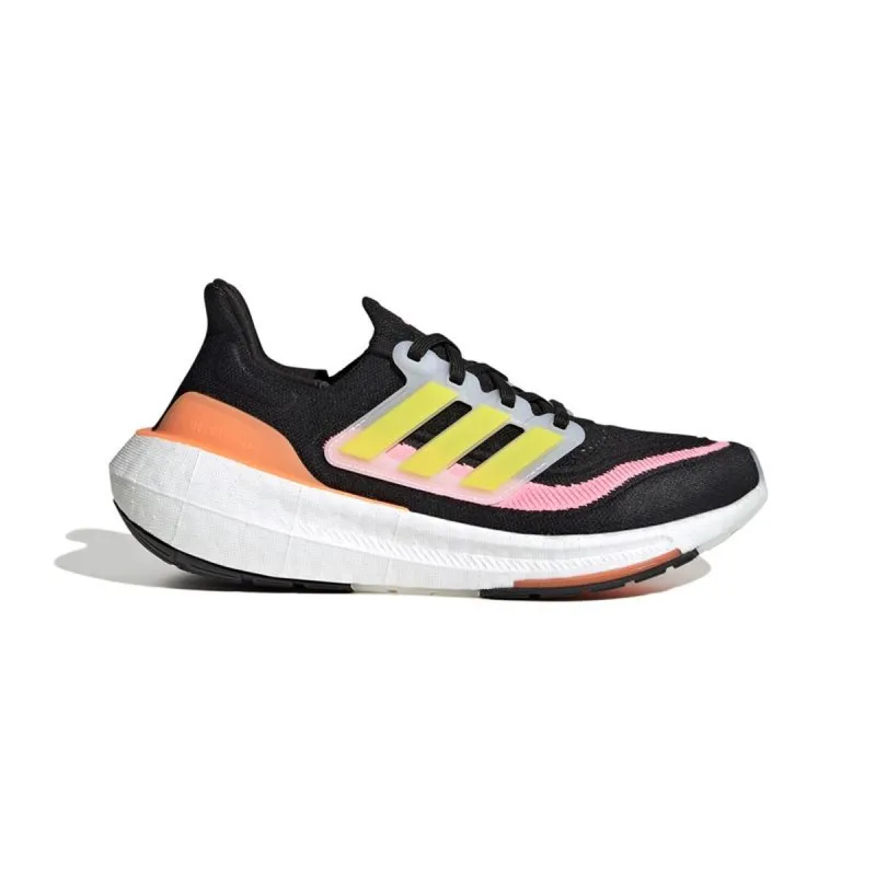 Aikuisten juoksukengät Adidas HQ6346 Musta