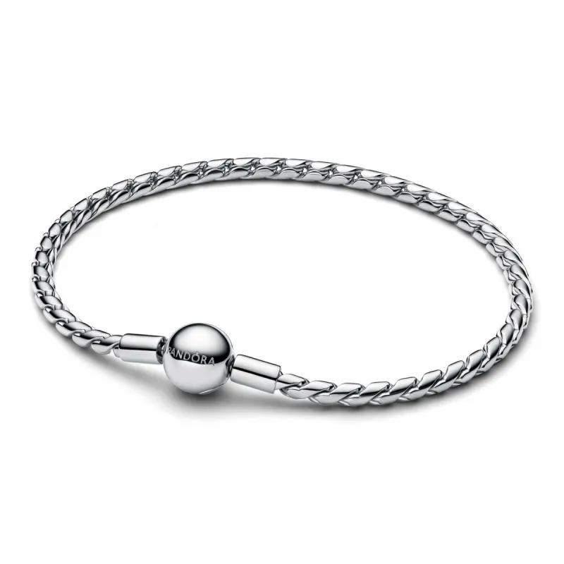 Женские браслеты Pandora