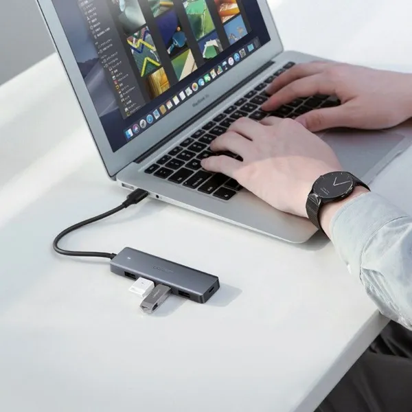 USB Centrmezgls Ugreen 64260 Pelēks
