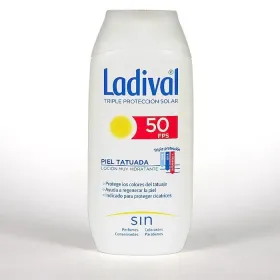 Vauvojen asut Miesviikinki 12 vuotta (4 Kappaletta)