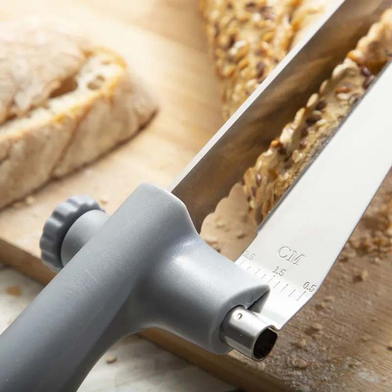 Reguleeritava lõikejuhikuga leivanuga Kutway InnovaGoods