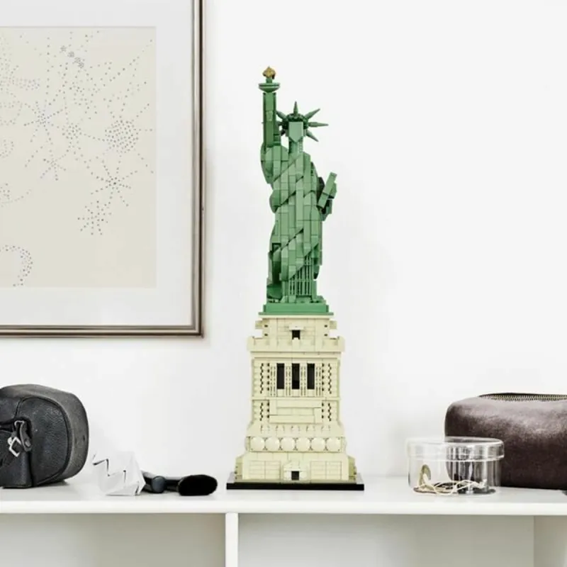 Konstruktsioon komplekt   Lego Architecture 21042 The Statue of Liberty         Mitmevärviline