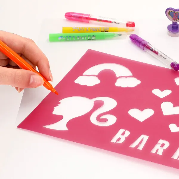 Suunnittelupiirustukset Barbie