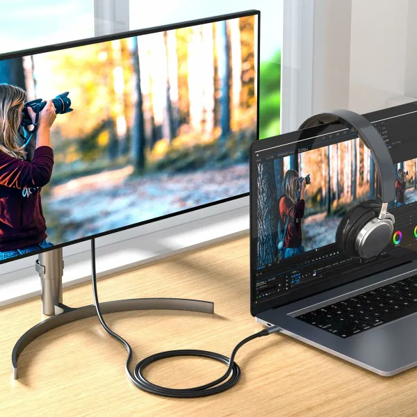 USB-C - HDMI kaapeli Silver HT LOGAN Musta