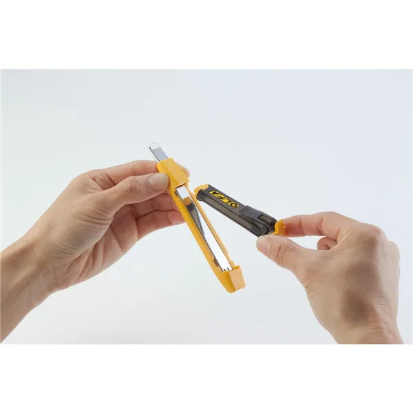 Cutter Olfa 9 X 0,38 MM Metal 9 mm