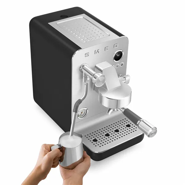 Express Manual Coffee Machine Smeg EMC02BLMEU Matte back
