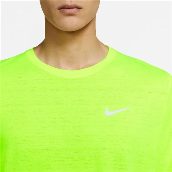 Men’s Short Sleeve T-Shirt Nike CU5992-702 Yellow