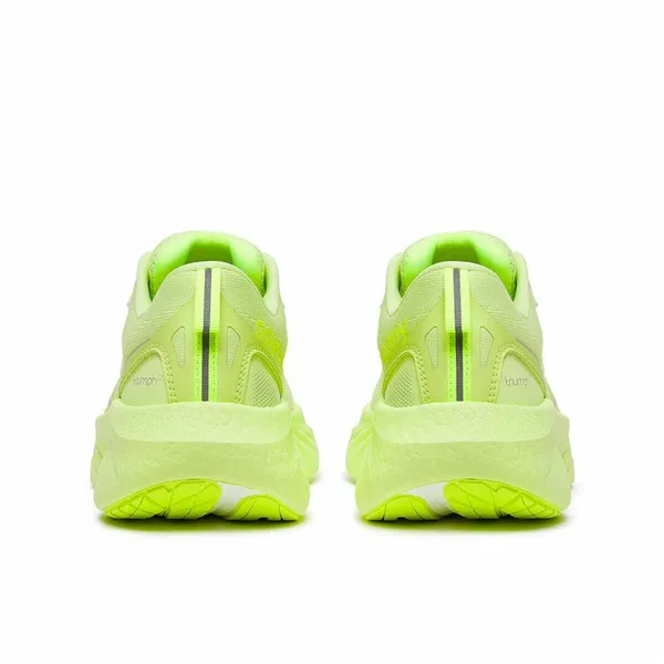 Running Shoes for Adults Saucony Triumph 22 Green