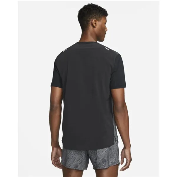 Men’s Short Sleeve T-Shirt Nike Dri-FIT Rise 365 Dark grey