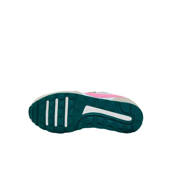 Sports Shoes for Kids Nike MD Valiant Big White