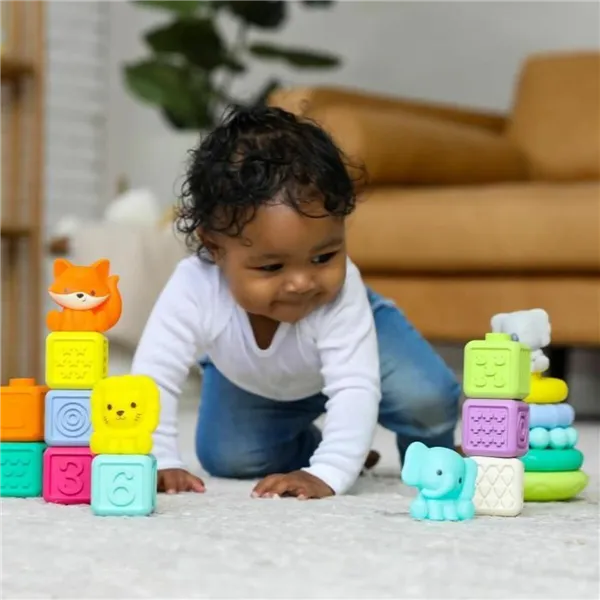 Fluffy toy Infantino