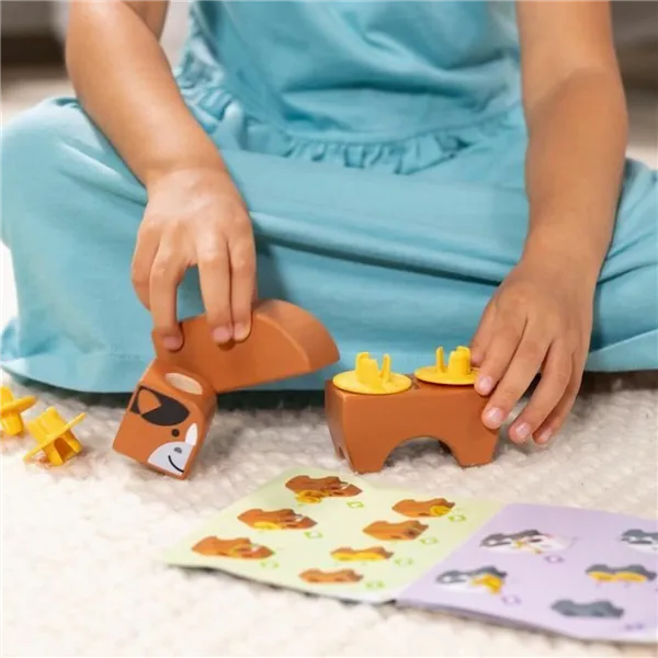 Action Figure Melissa & Doug