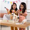 Action Figure Melissa & Doug