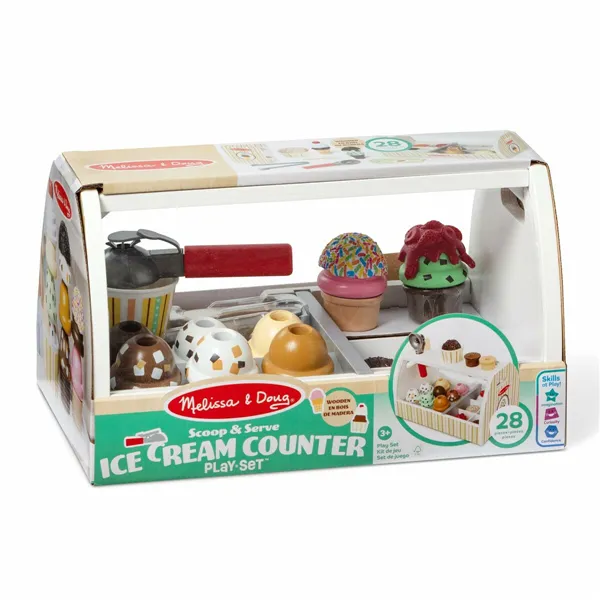 Action Figure Melissa & Doug