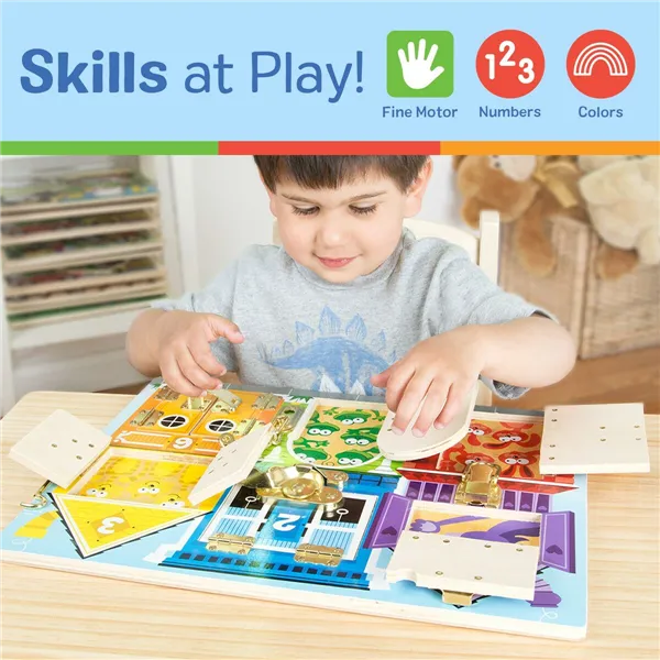 Action Figure Melissa & Doug