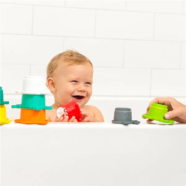 Set of Bath Toys Infantino Bath Set 17 Pieces underwater